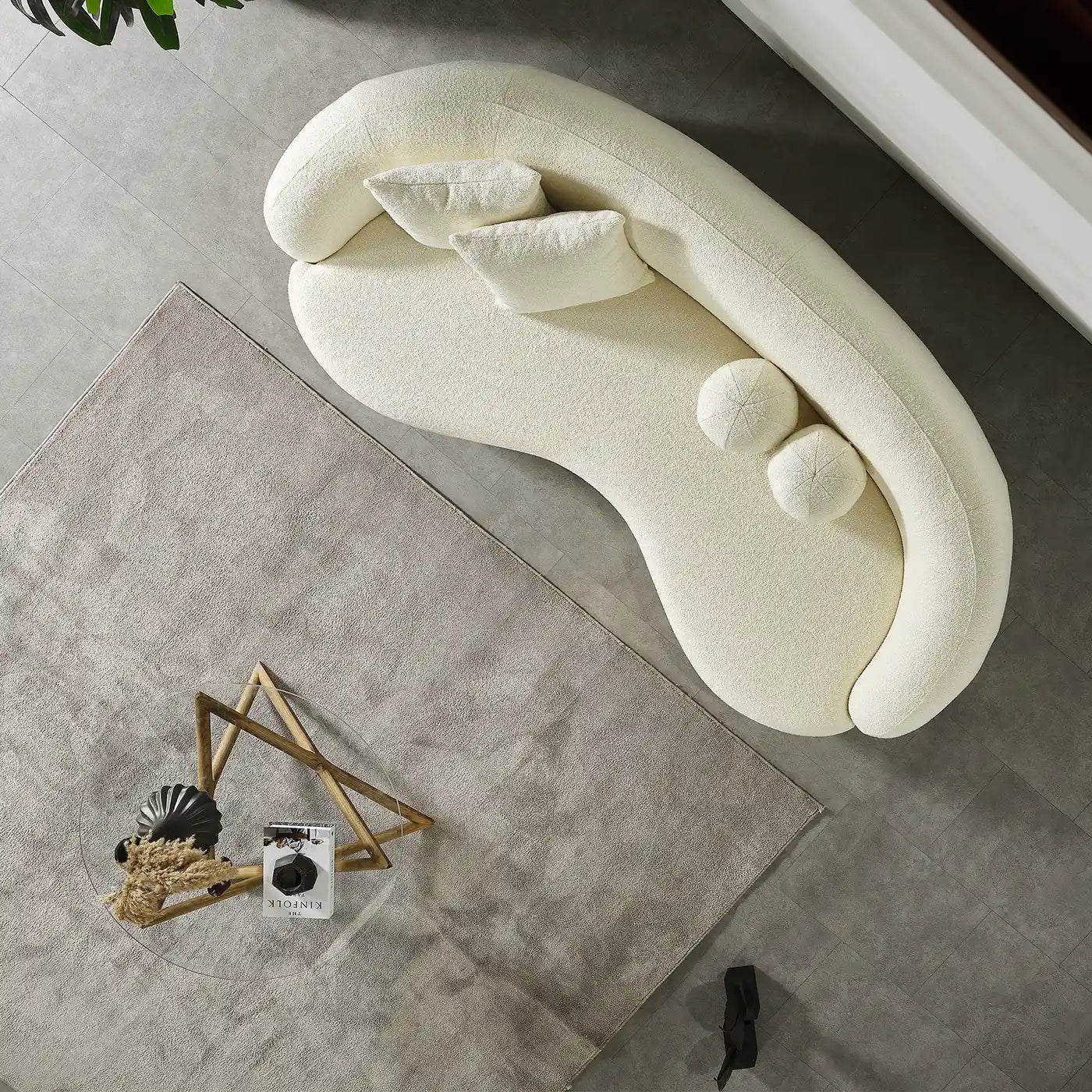 Bella Sofa - Beige