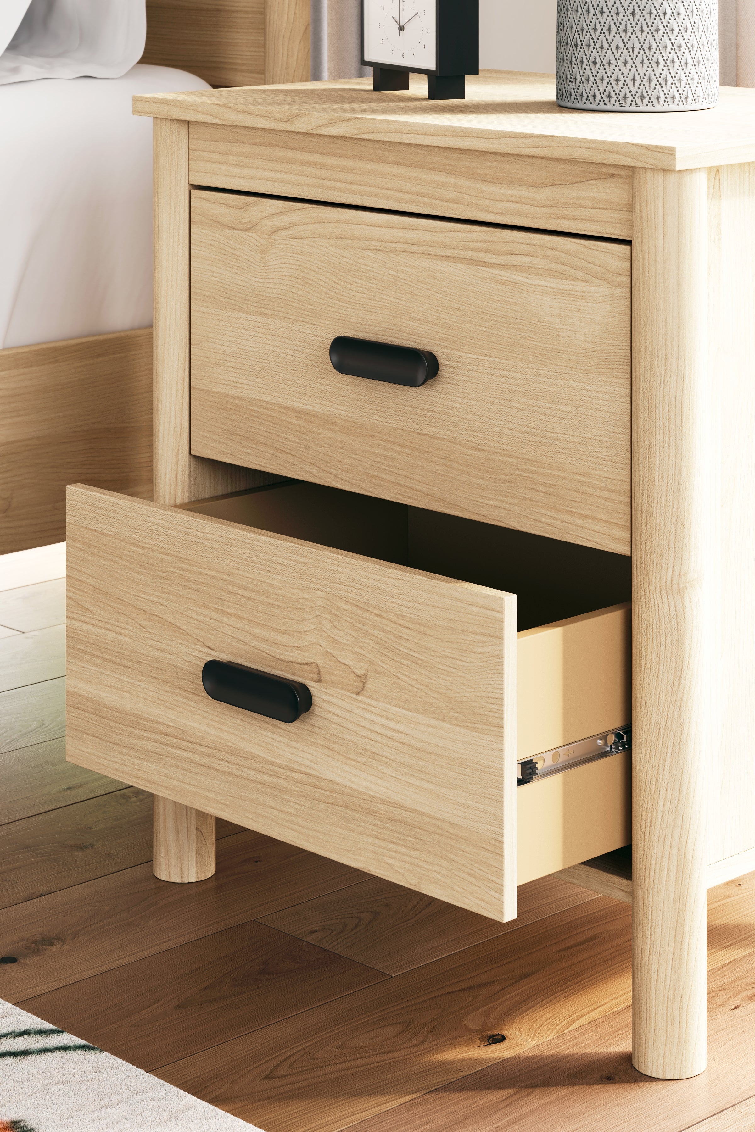 Lund Nightstand